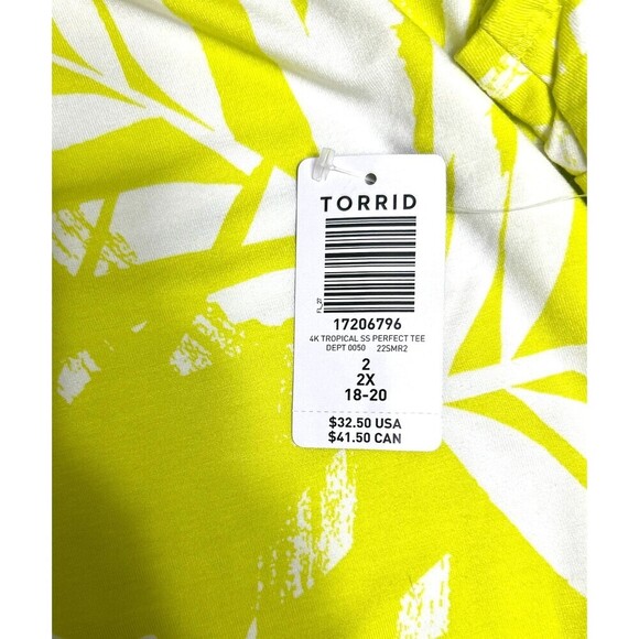 Torrid 2X Lime Green Palm Leaf Print Top Short Sleeve Blouse NWT Tropical Resort - Picture 10 of 11